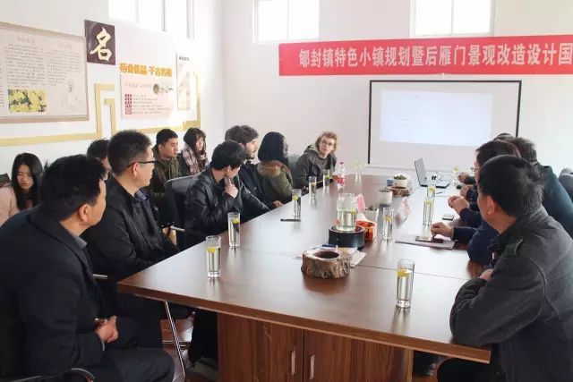 一批批參觀團(tuán)為何頻頻到云臺(tái)冰菊基地參觀？